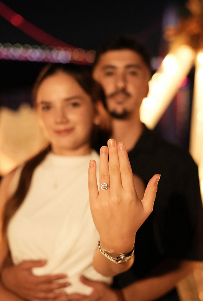 Beykoz Evlilik Teklifi, konseptlerimizden istanbul'un en sakin kumsalında dalga sesleri eşliğinde muhteşem bir ana şahitlik ediyorsunuz.